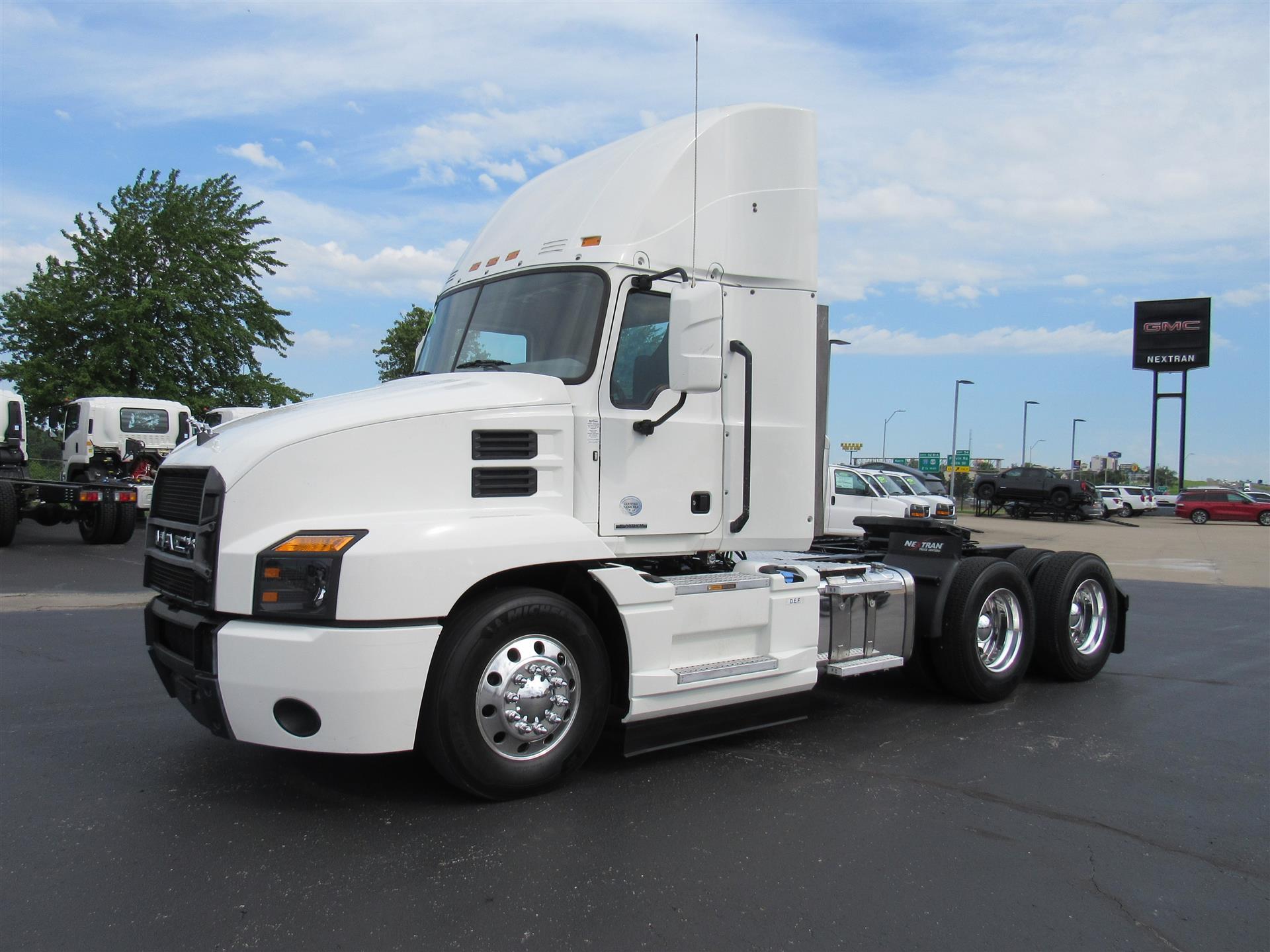 2020 Mack Anthem in Kansas City, MO