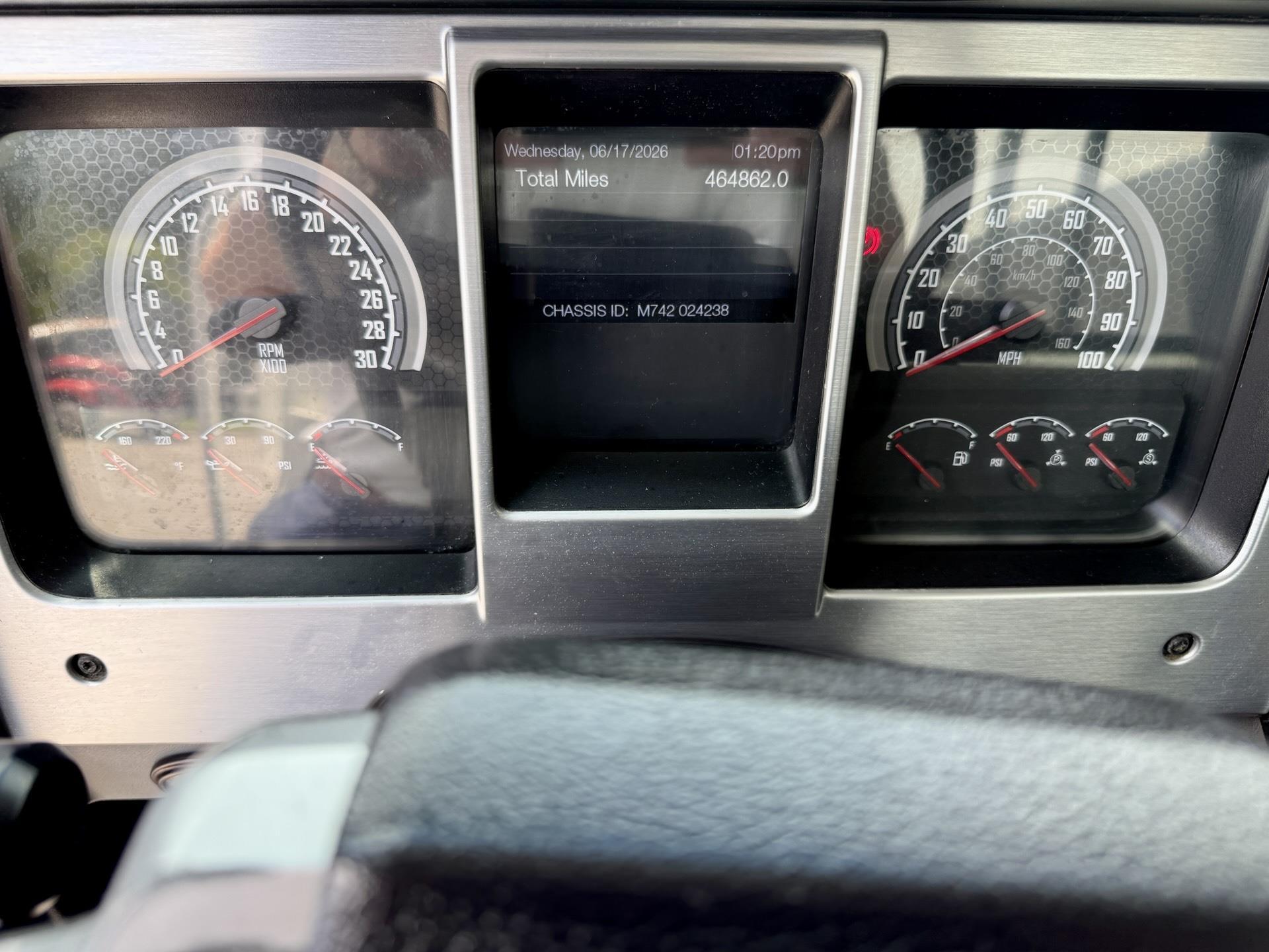 2022 Mack Anthem in Duluth, GA — photo 12