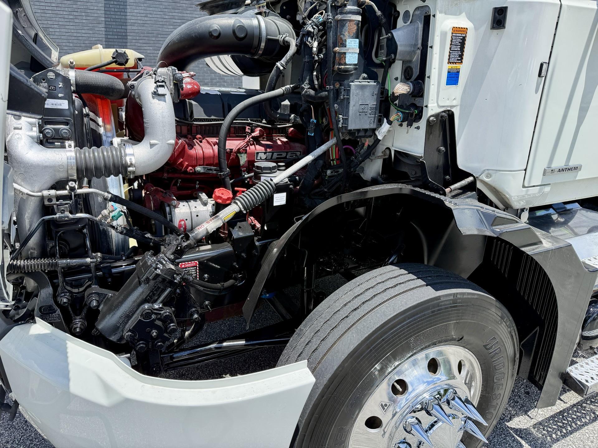 2022 Mack Anthem in Duluth, GA — photo 8