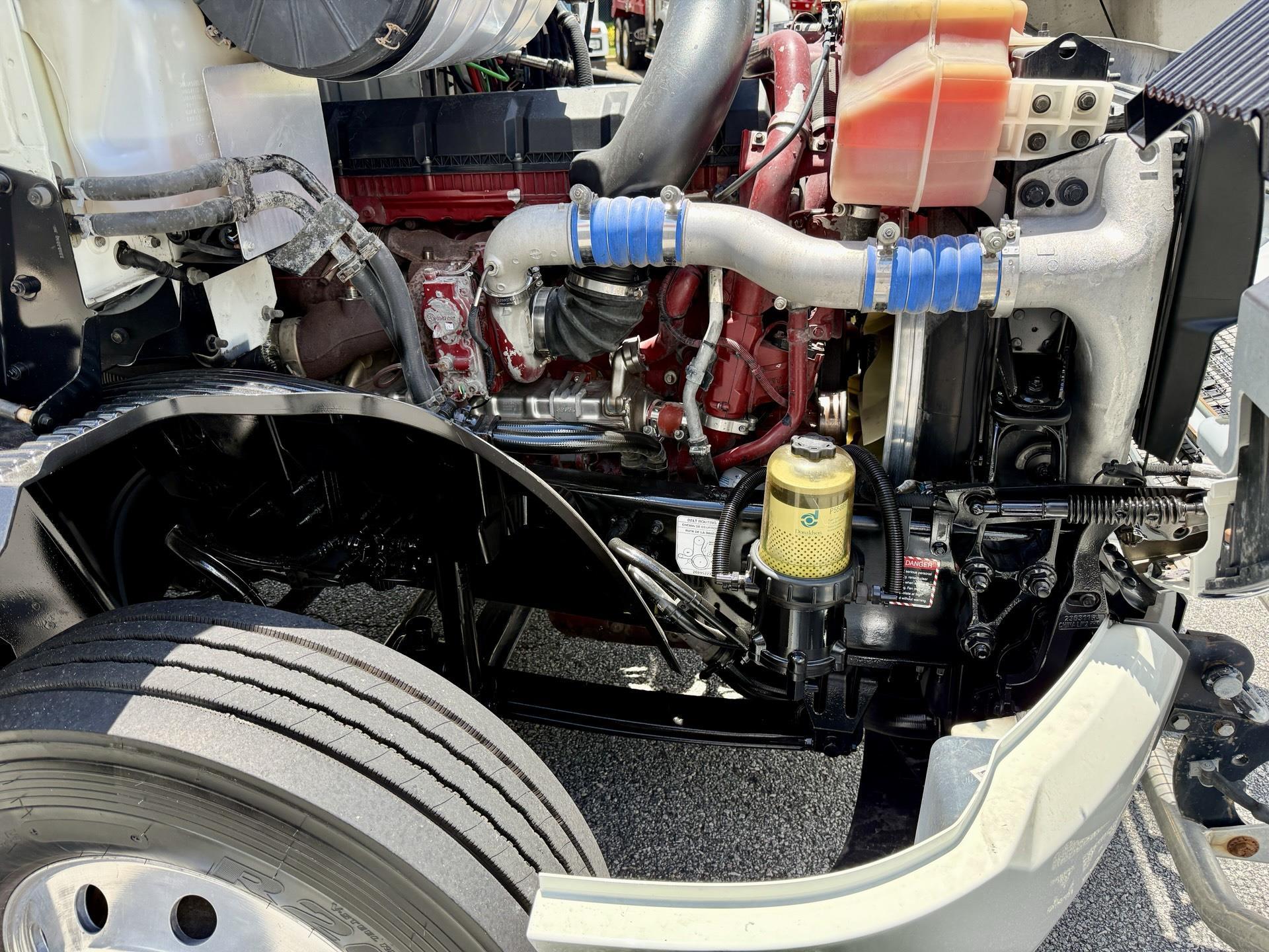 2022 Mack Anthem in Duluth, GA — photo 9