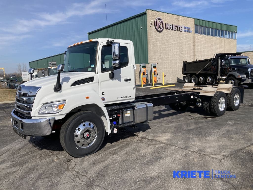 2026 Hino XL8