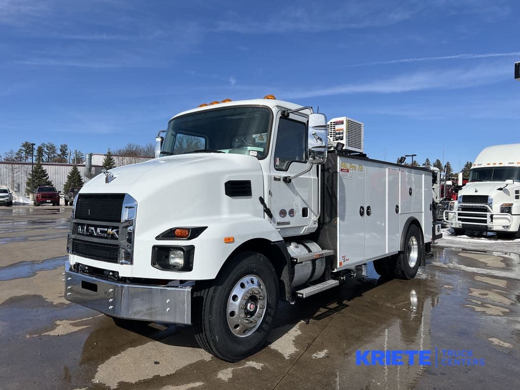 2025 Mack MD