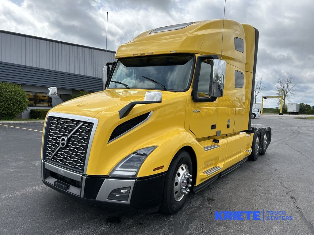 2023 Volvo VNL 760