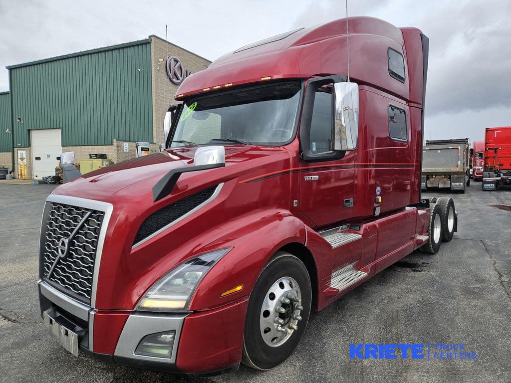 2022 Volvo VNL 860