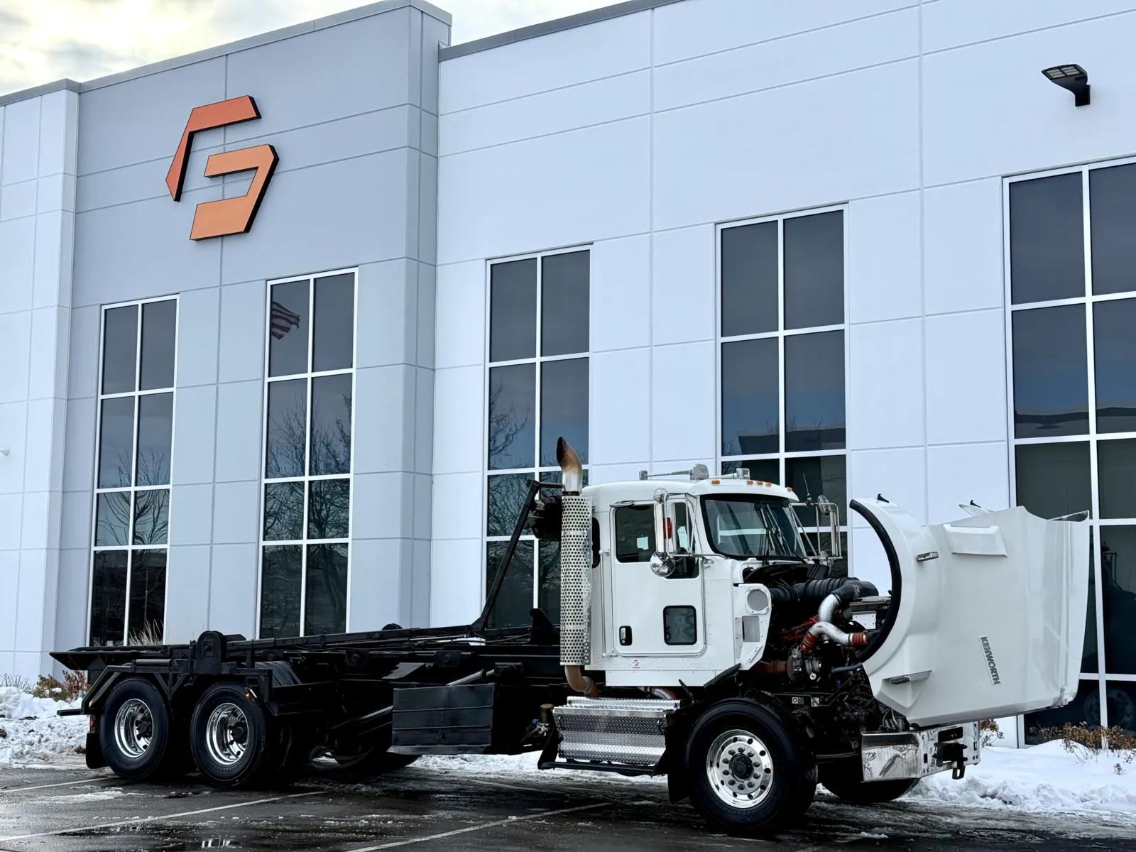 2009 Kenworth T800 in New Lenox, IL — photo 9