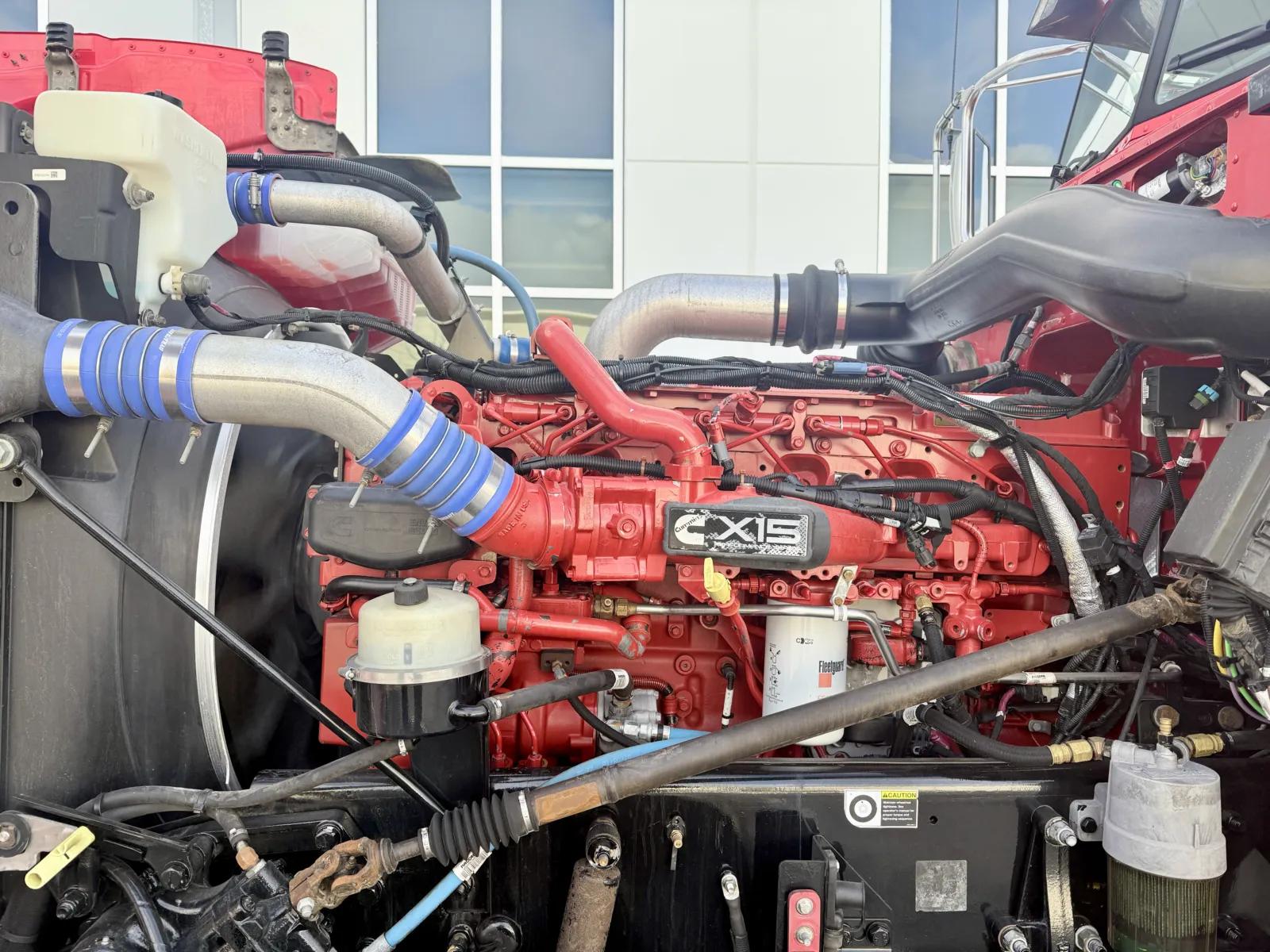 2019 Peterbilt 389 in New Lenox, IL — photo 12