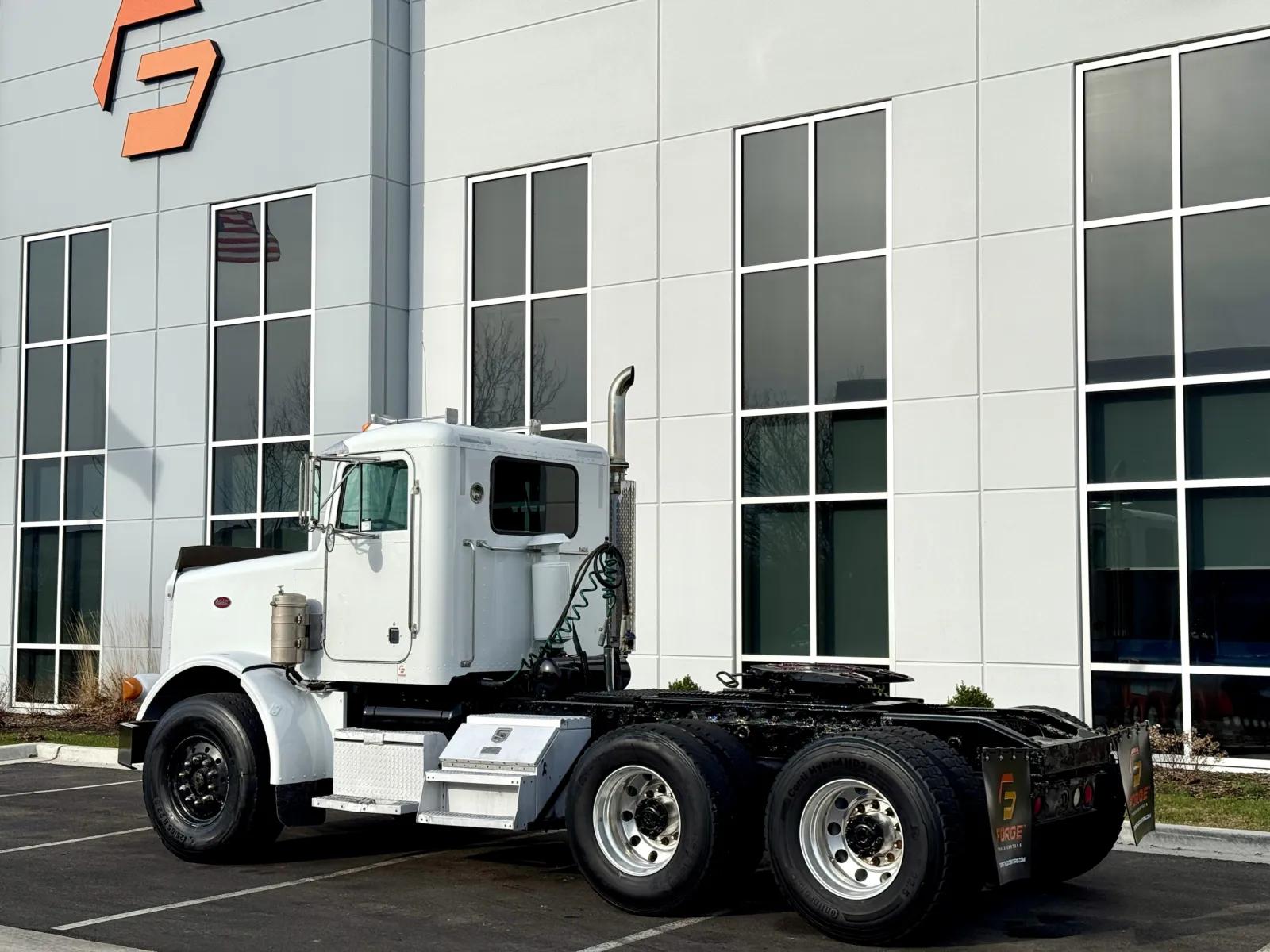 1994 Peterbilt in New Lenox, IL — photo 6