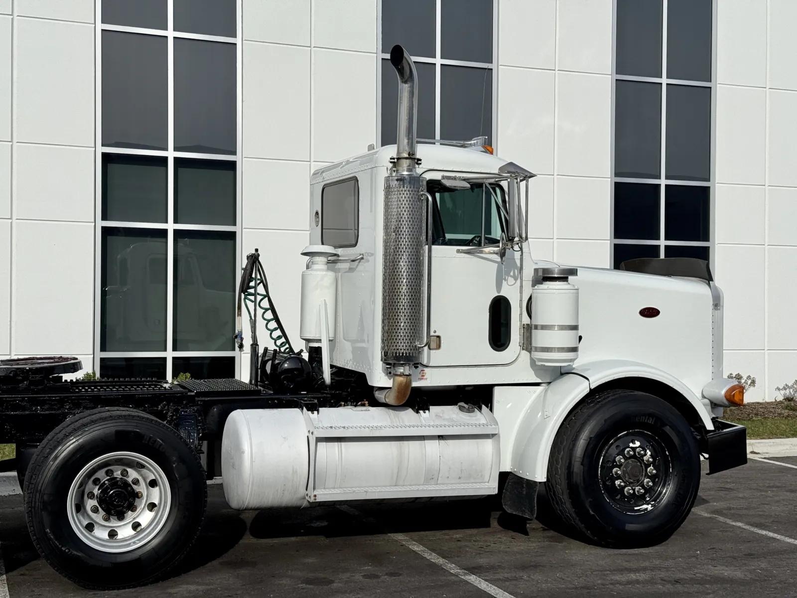 1994 Peterbilt in New Lenox, IL — photo 7