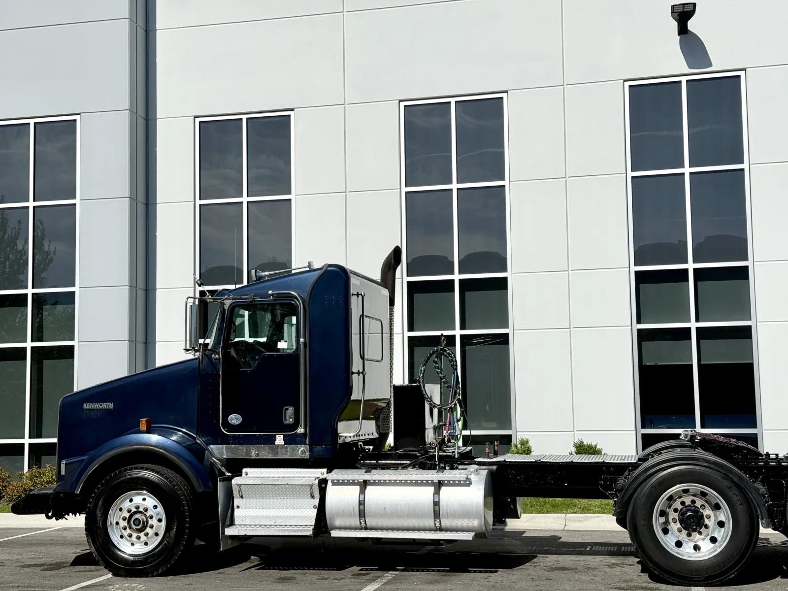 2015 Kenworth T800 in New Lenox, IL — photo 8