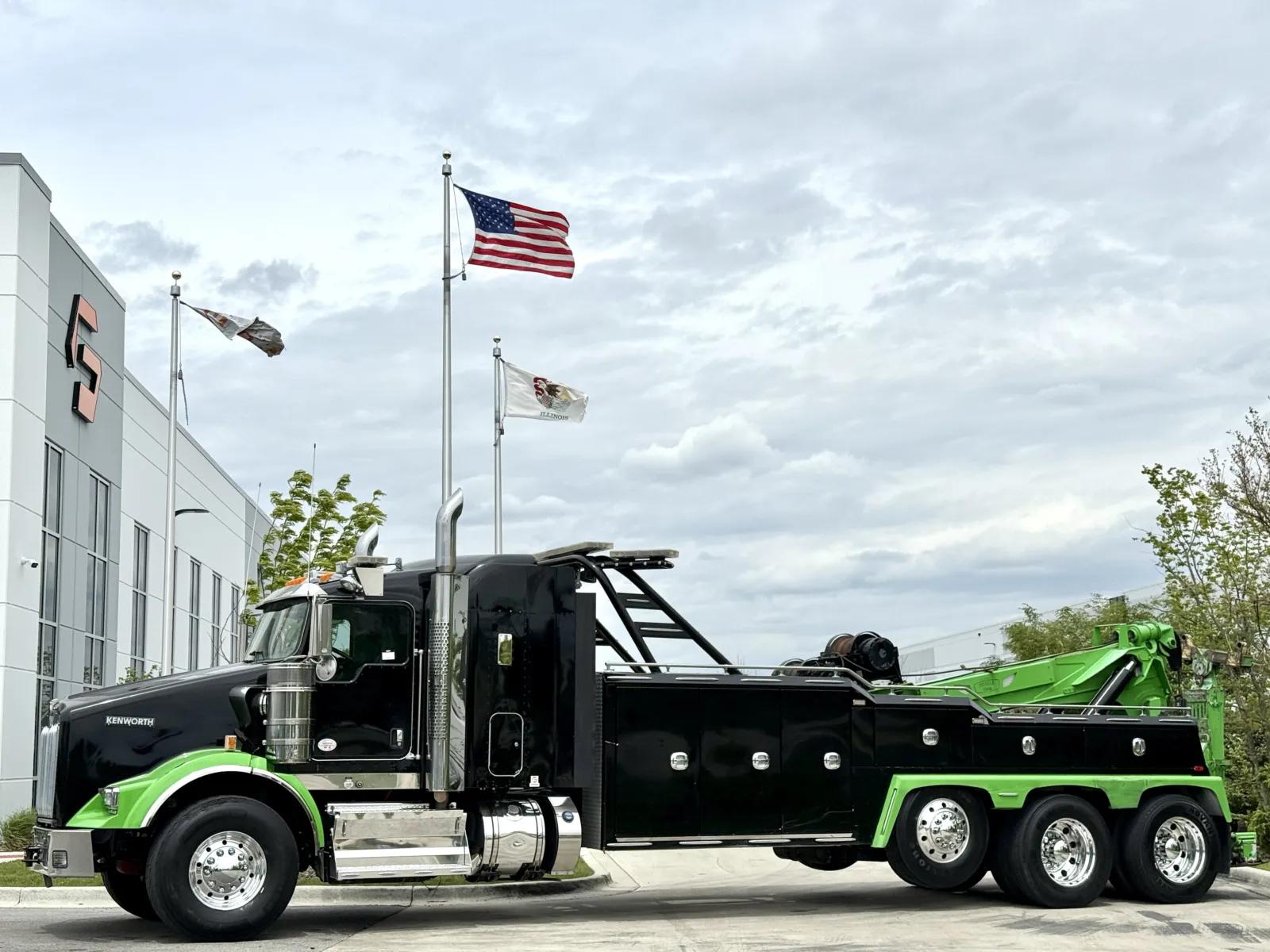 2019 Kenworth T800 in New Lenox, IL
