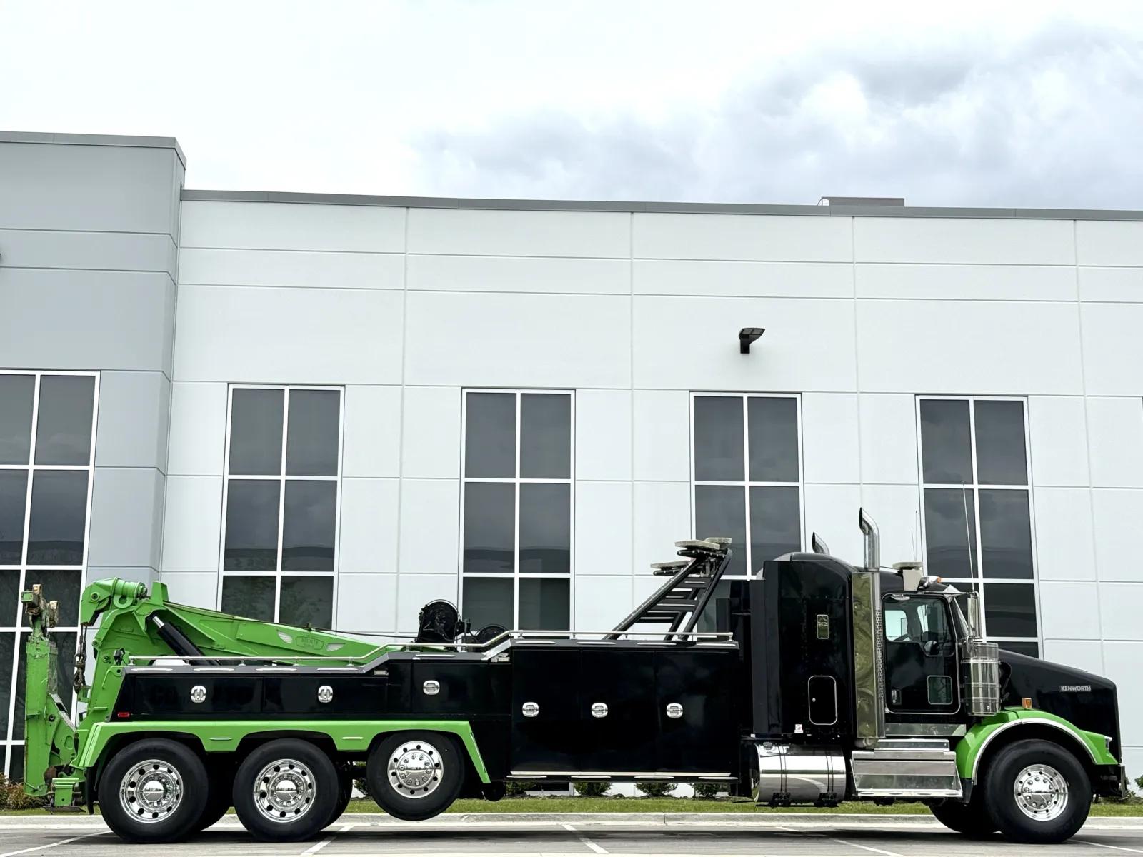 2019 Kenworth T800 in New Lenox, IL — photo 3