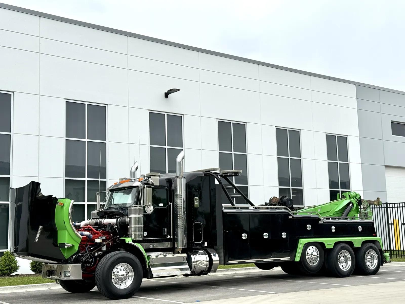 2019 Kenworth T800 in New Lenox, IL — photo 12