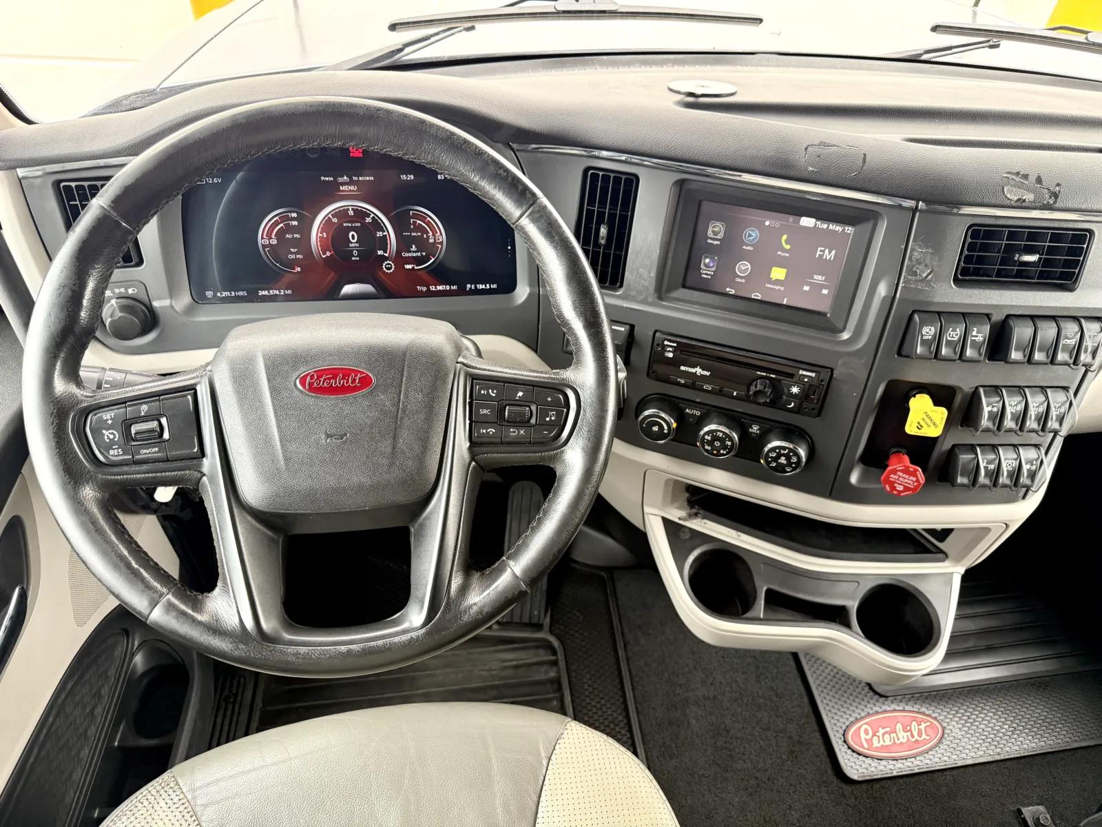 2025 Peterbilt 567 in New Lenox, IL — photo 16