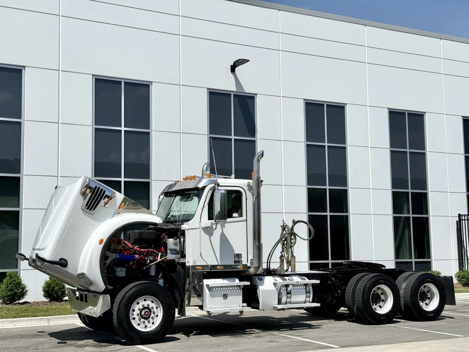 2020 Freightliner 122SD in New Lenox, IL — photo 10