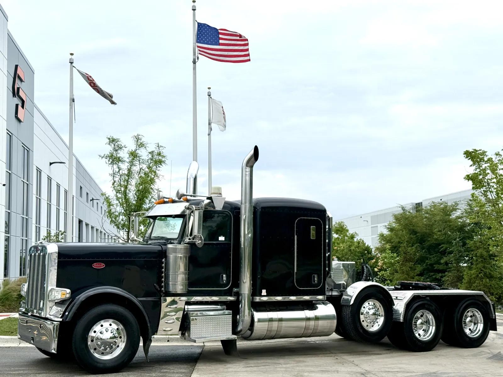 2014 Peterbilt 389