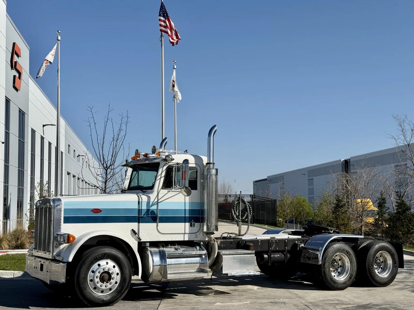 1998 Peterbilt 379