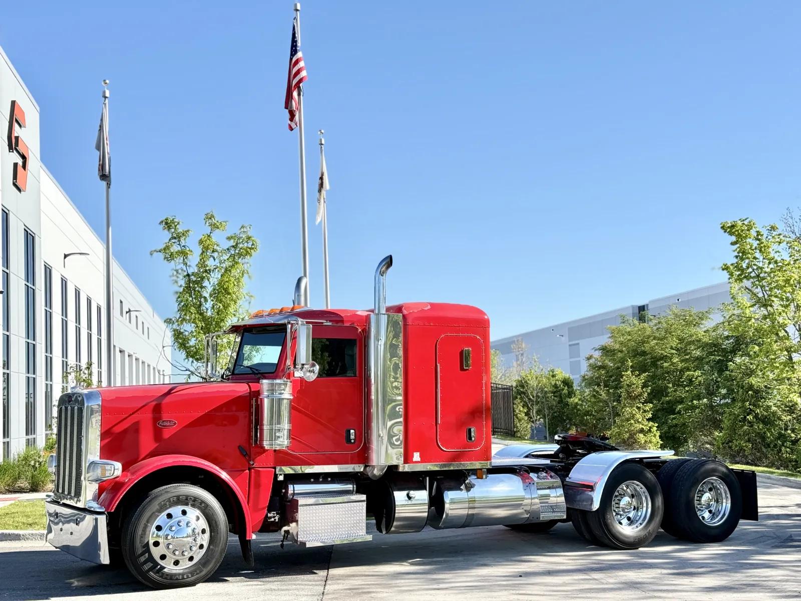 2013 Peterbilt 388