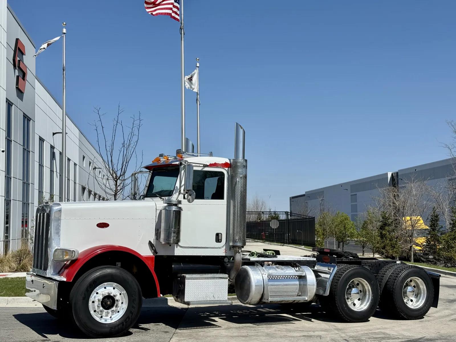 2009 Peterbilt 388