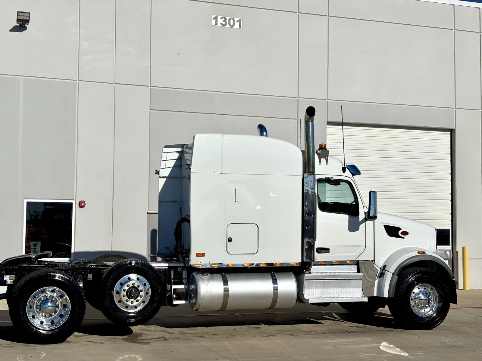 2024 Peterbilt 567 in Hutchins, TX — photo 7