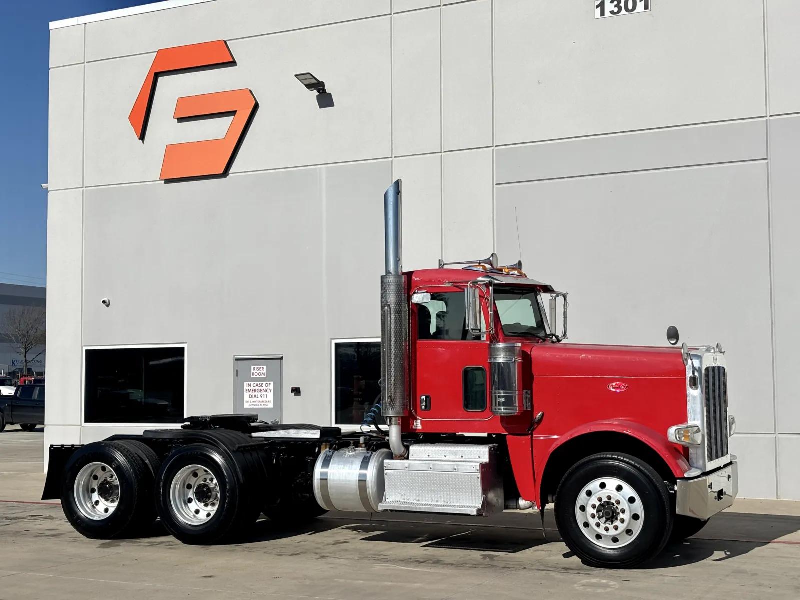2012 Peterbilt 388