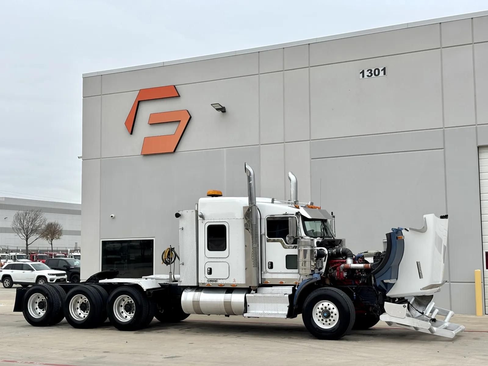 2014 Kenworth T800 in Hutchins, TX — photo 9
