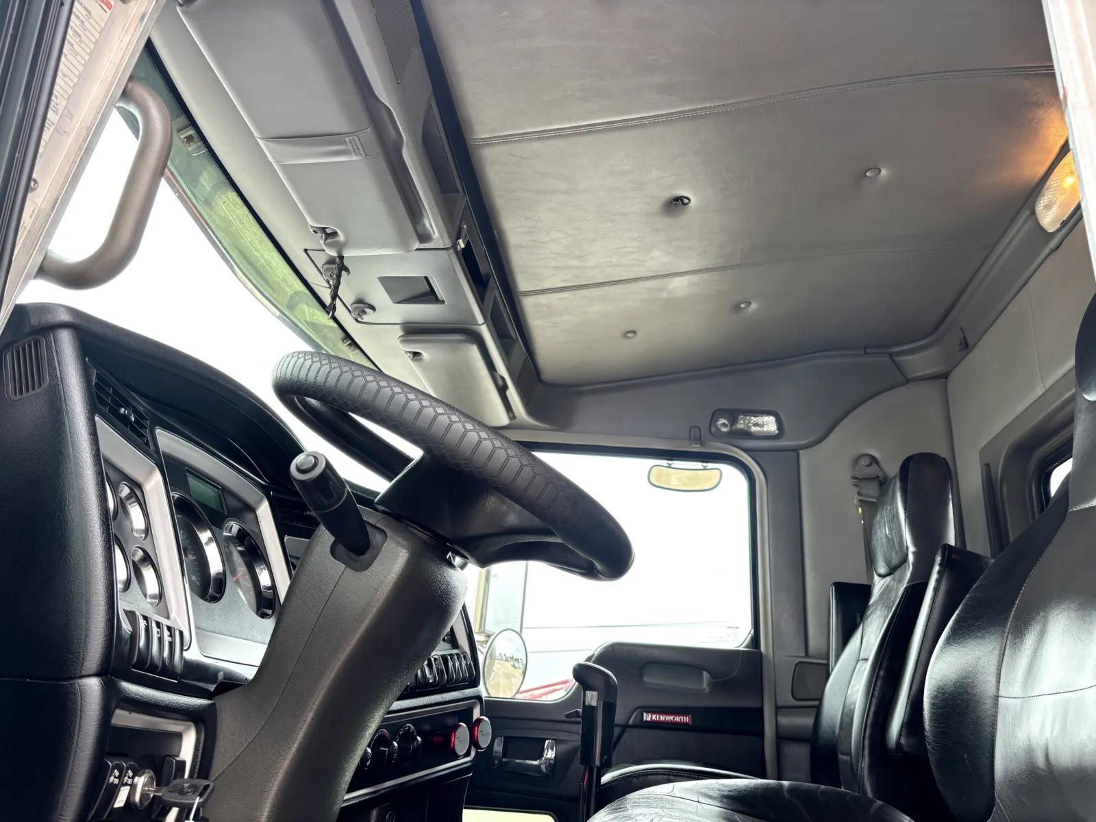 2018 Kenworth W900 in Hutchins, TX — photo 14
