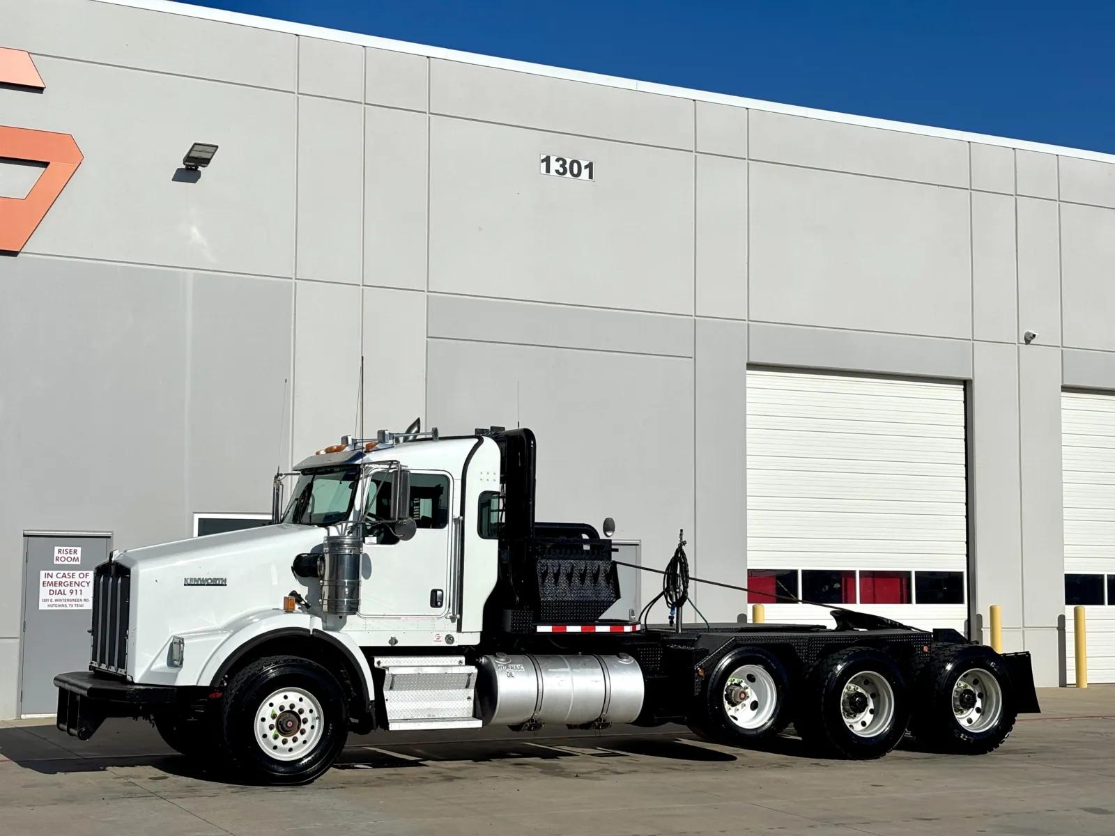 2012 Kenworth T800 in Hutchins, TX — photo 2