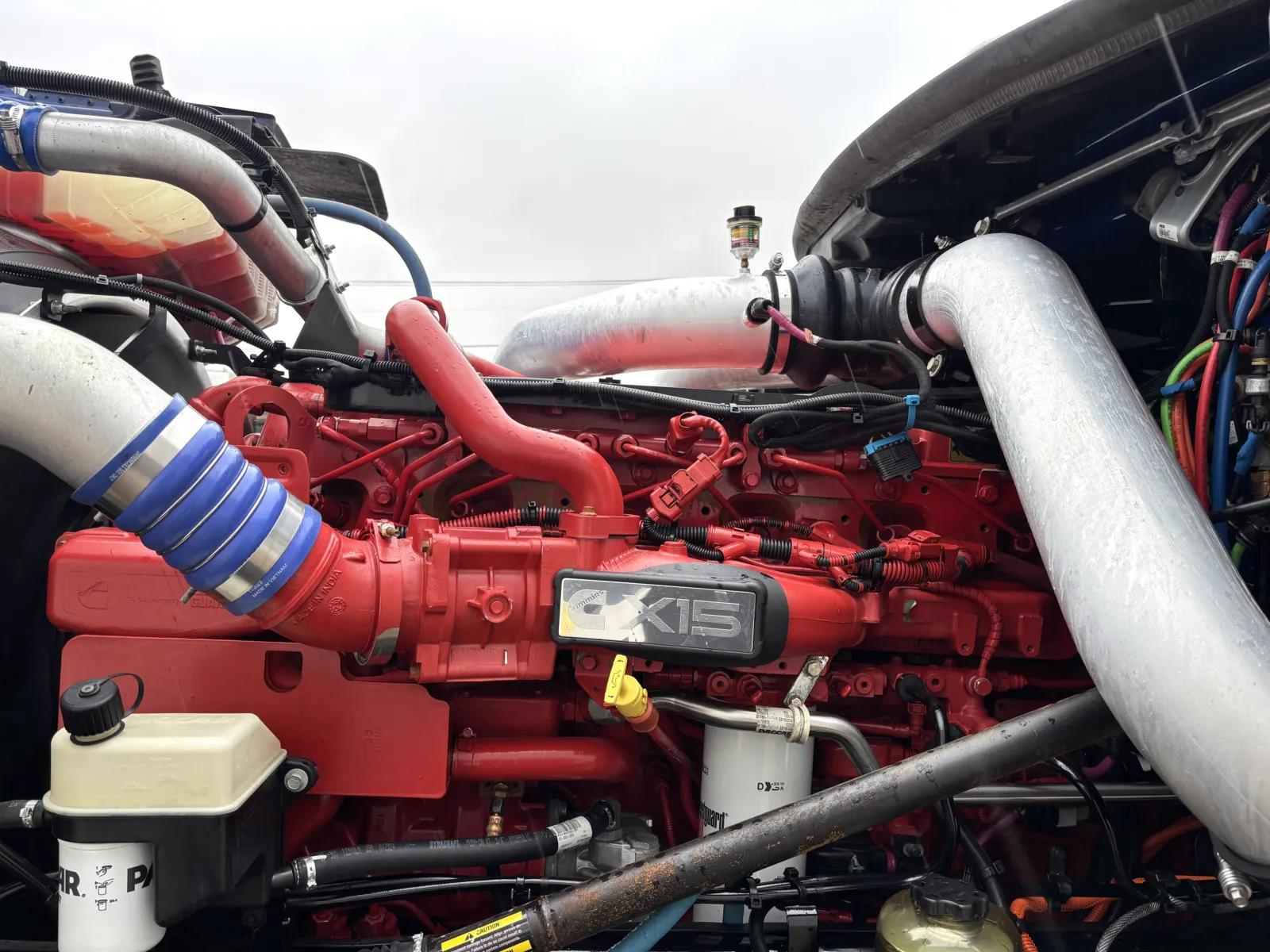 2025 Peterbilt 589 in Hutchins, TX — photo 13