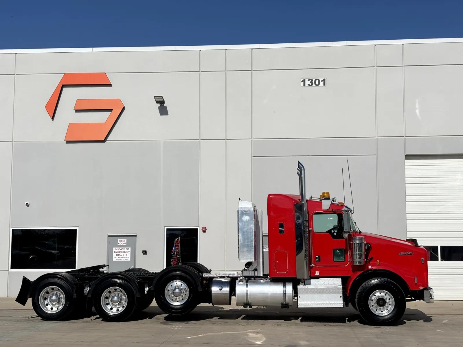 2016 Kenworth T800 in Hutchins, TX — photo 3