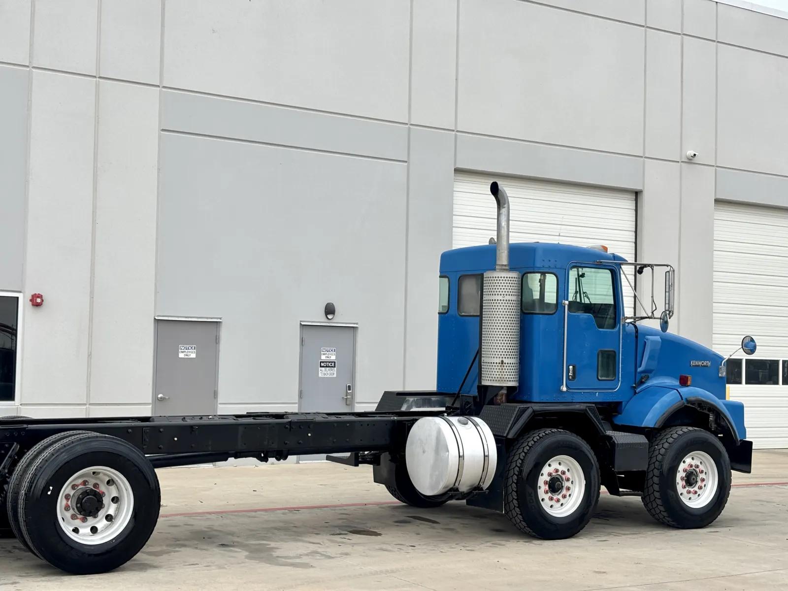 2005 Kenworth T800 in Hutchins, TX — photo 7