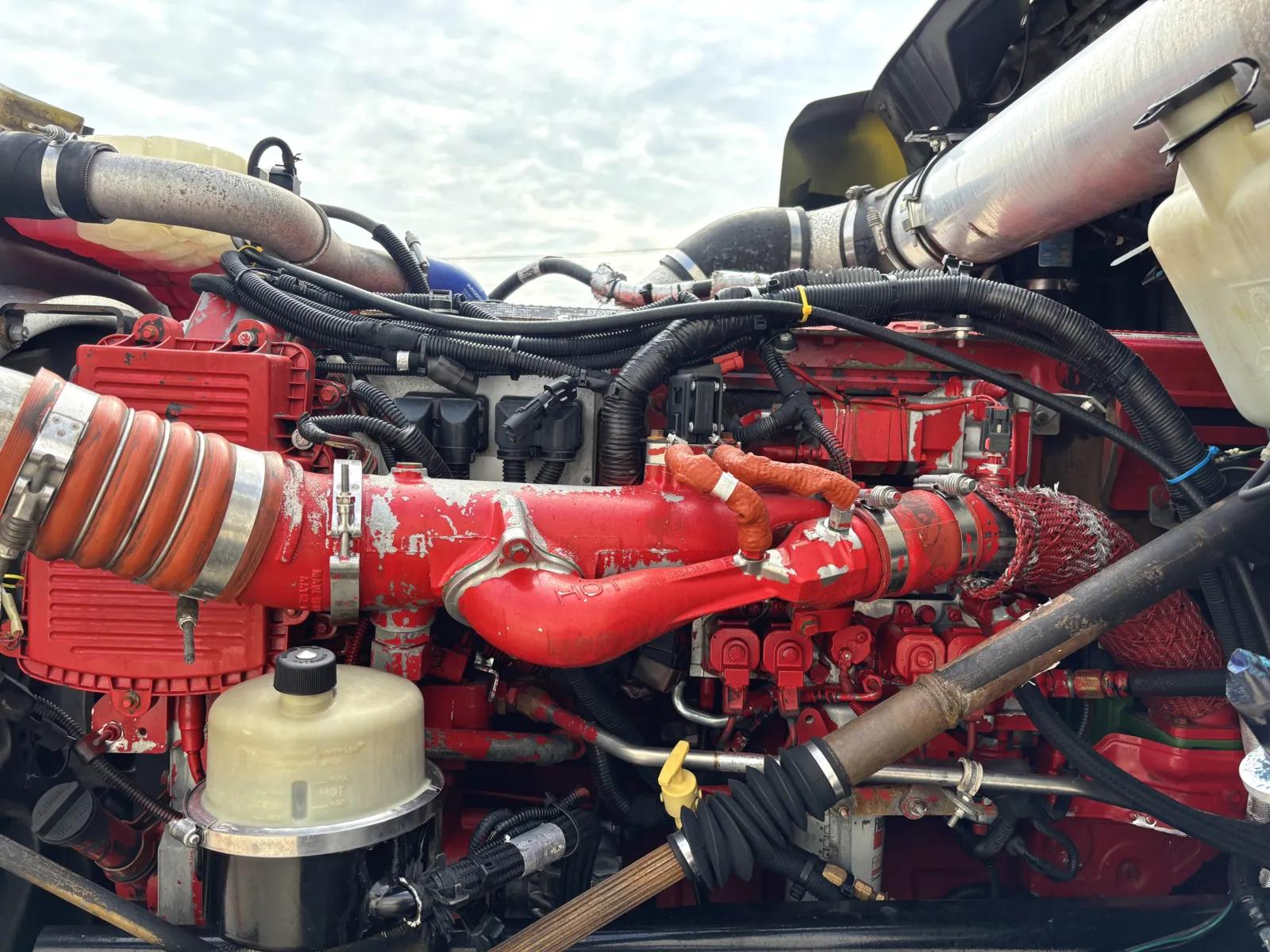 2010 Kenworth T800 in Hutchins, TX — photo 15