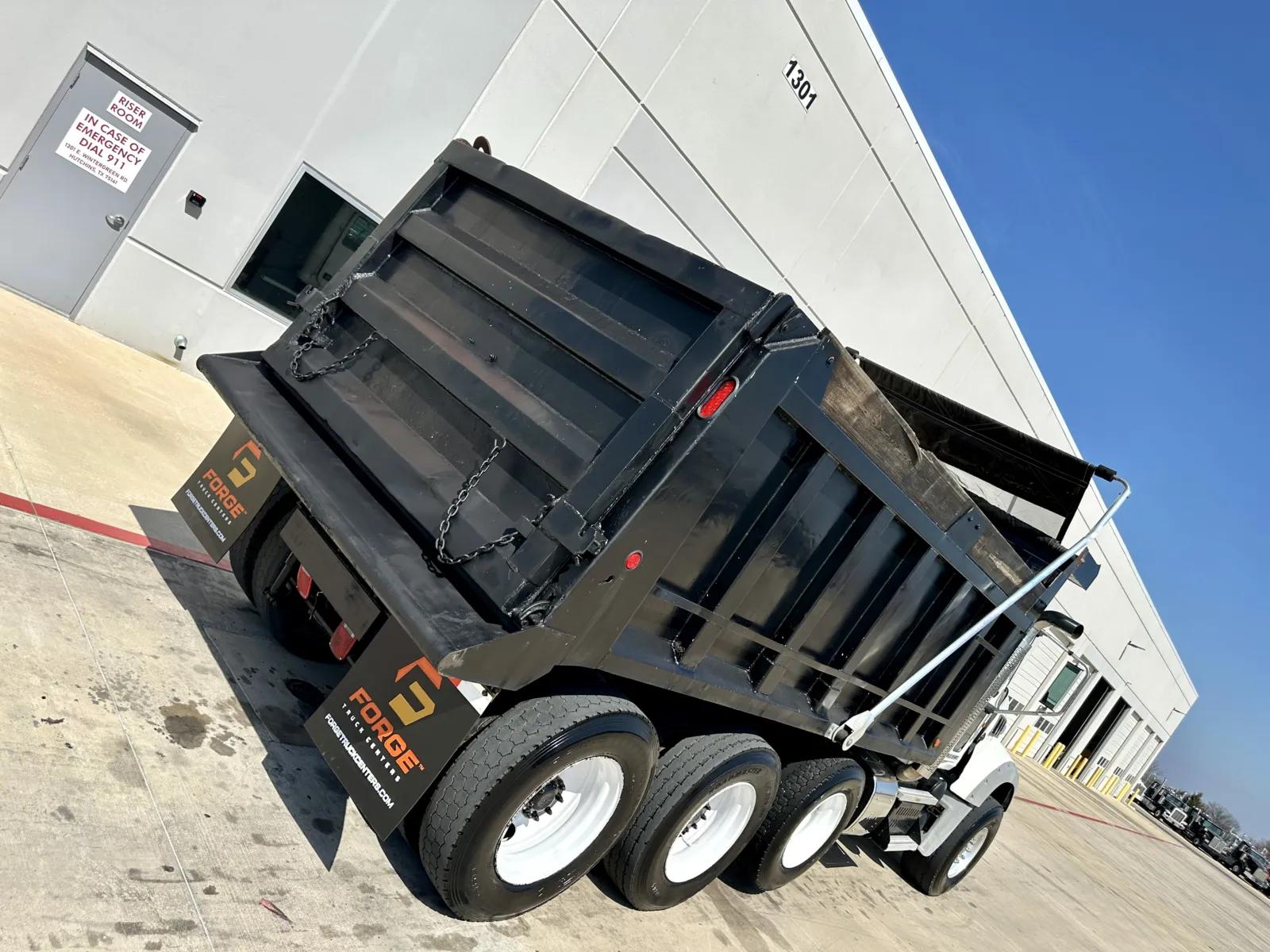 2013 Mack Granite in Hutchins, TX — photo 12