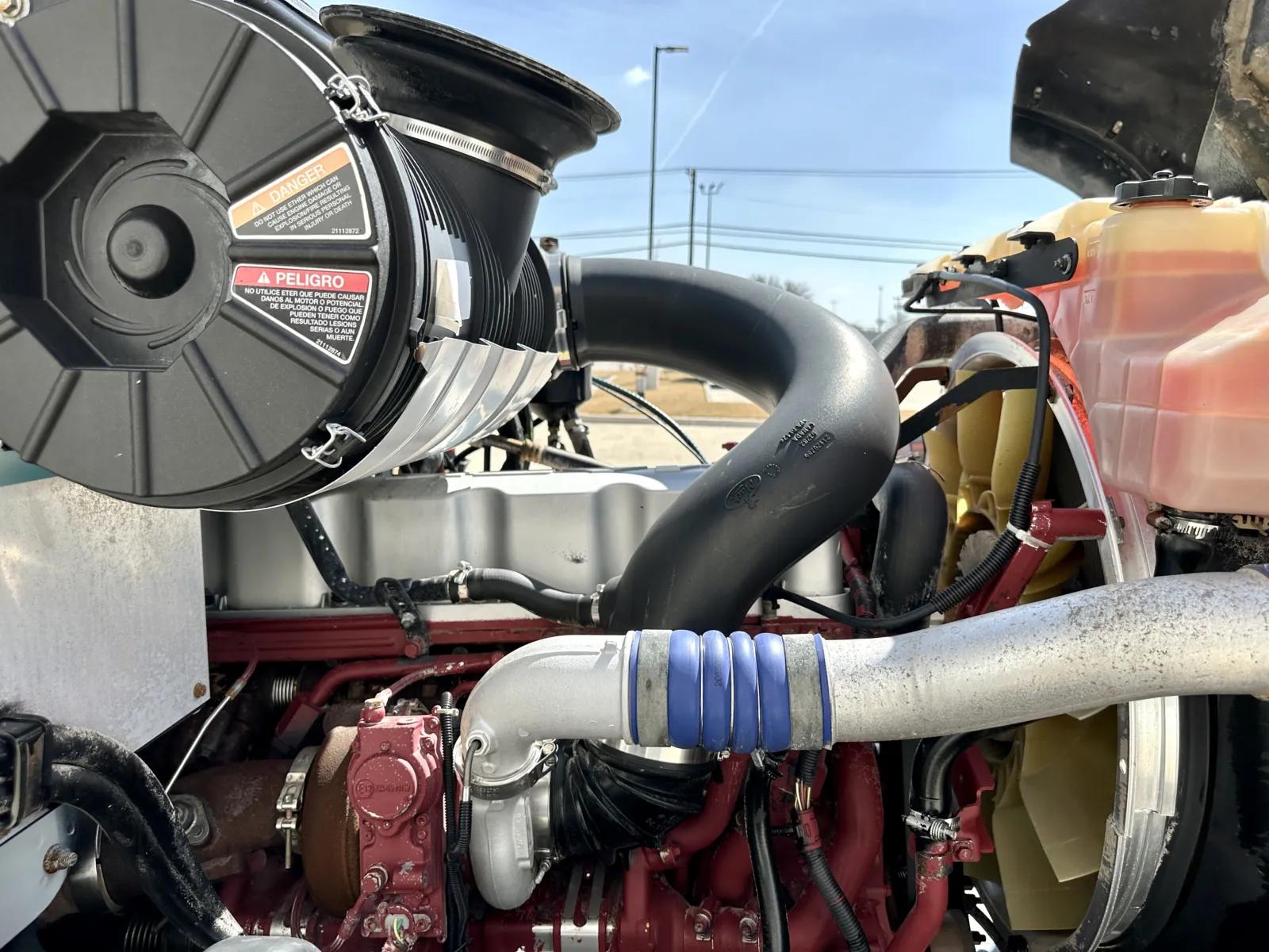 2013 Mack Granite in Hutchins, TX — photo 13