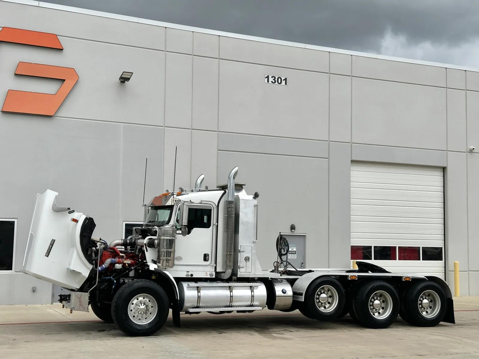 2017 Kenworth T800 in Hutchins, TX — photo 10