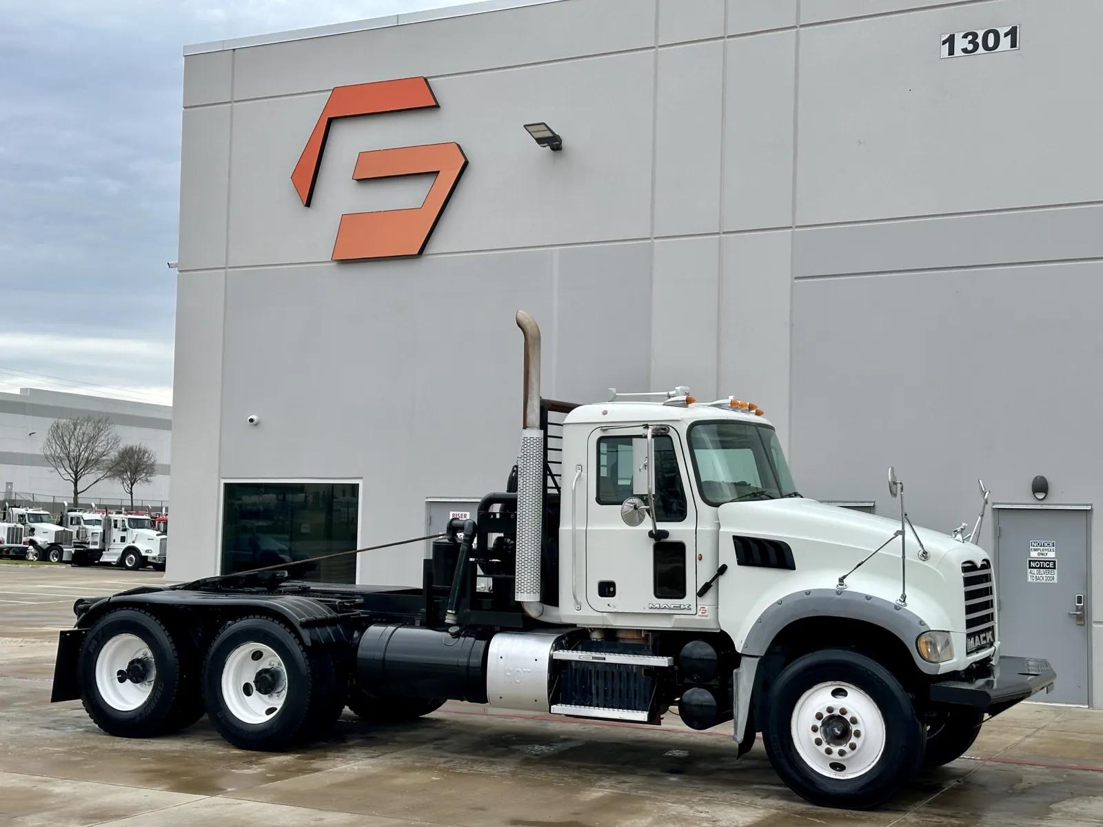 2012 Mack Granite