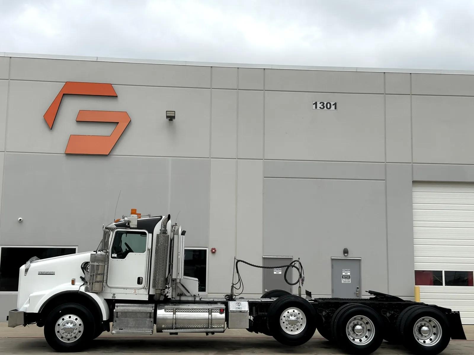 2007 Kenworth T800 in Hutchins, TX — photo 4