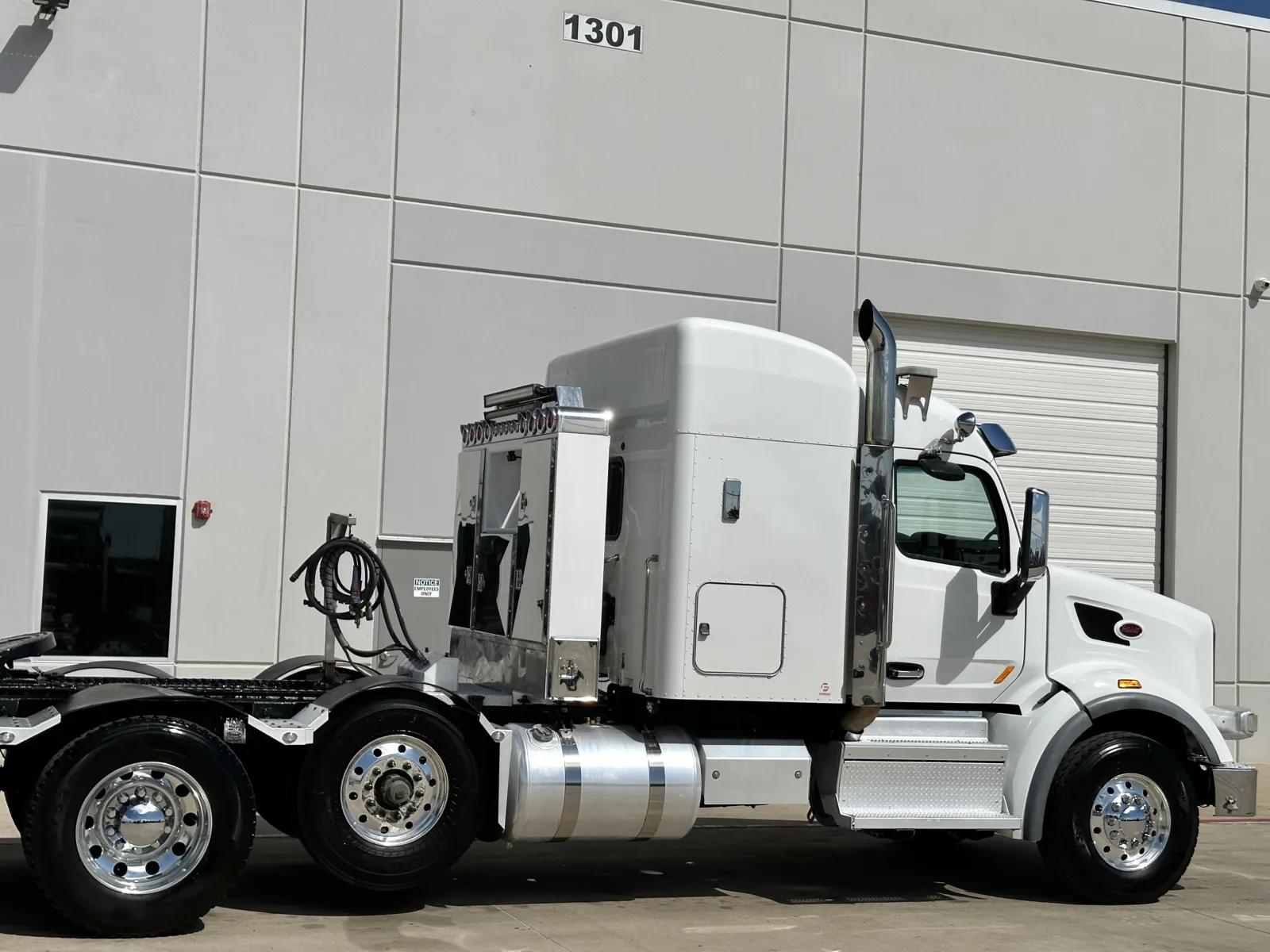 2022 Peterbilt 567 in Hutchins, TX — photo 7
