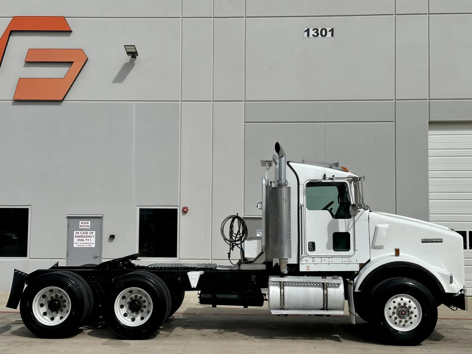 2007 Kenworth T800 in Hutchins, TX — photo 3