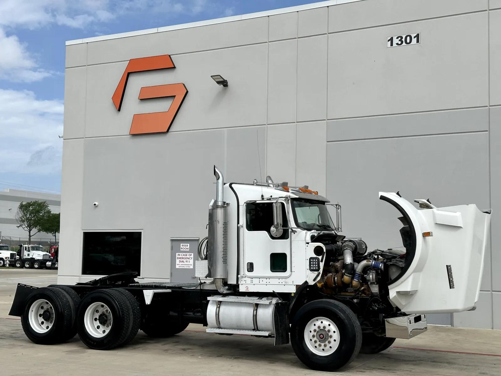 2007 Kenworth T800 in Hutchins, TX — photo 9