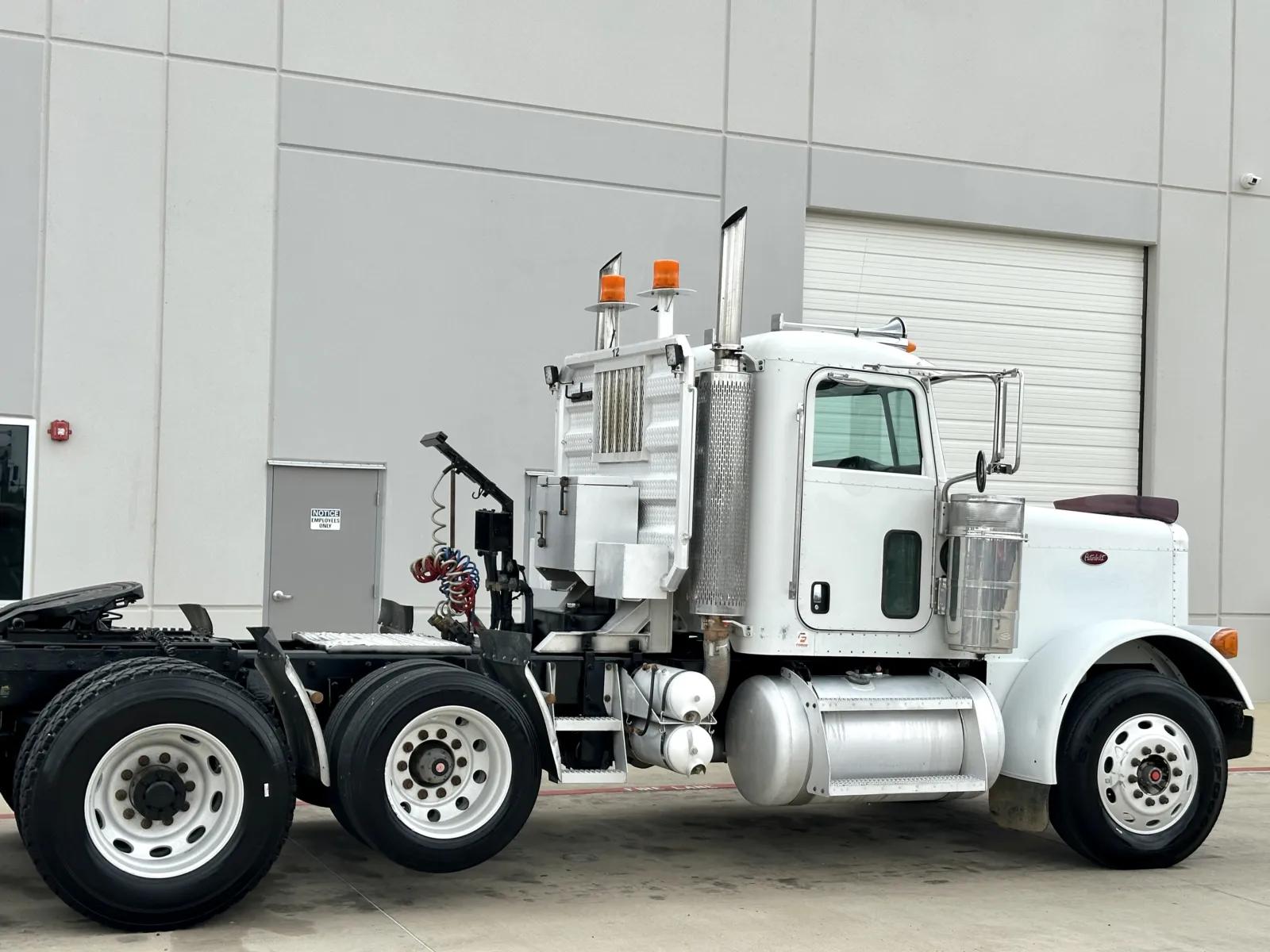 2005 Peterbilt 379 in Hutchins, TX — photo 7