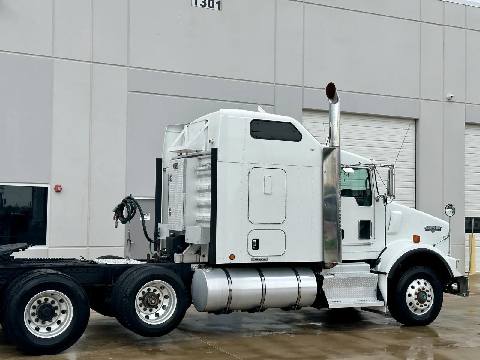 2012 Kenworth T800 in Hutchins, TX — photo 7