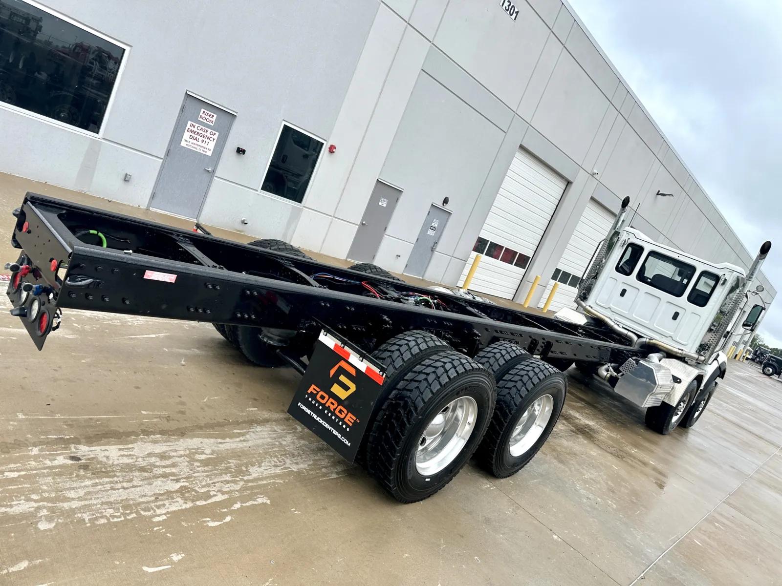 2022 Western Star 49X in Hutchins, TX — photo 11