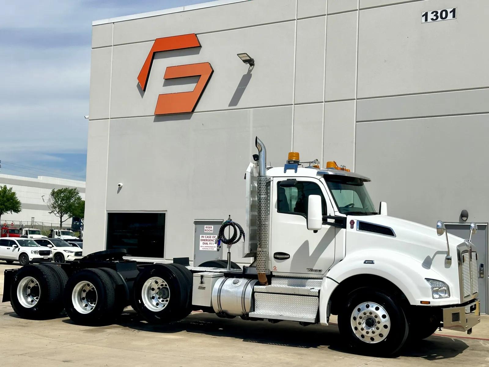 2019 Kenworth T880
