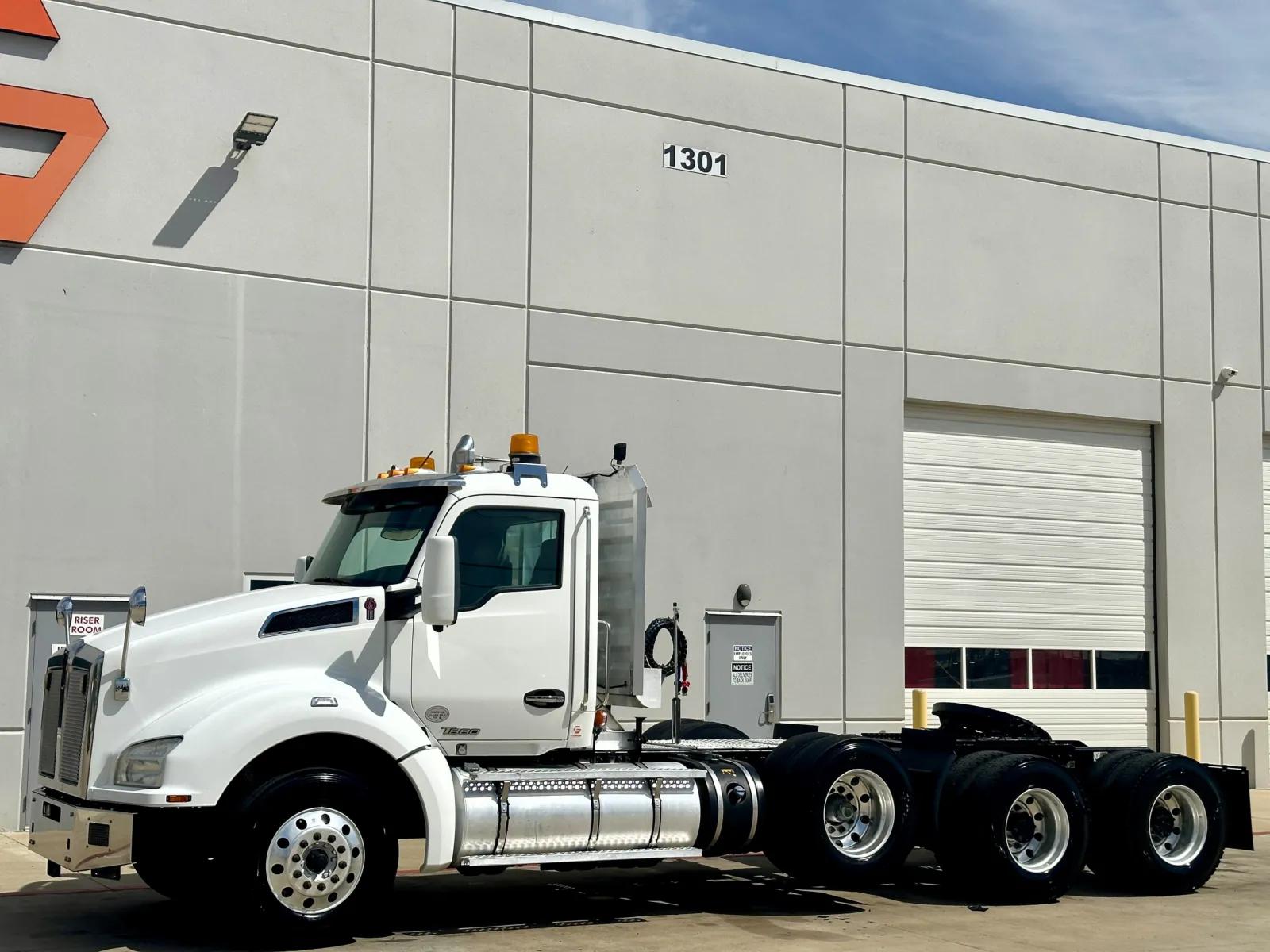 2019 Kenworth T880 in Hutchins, TX — photo 2