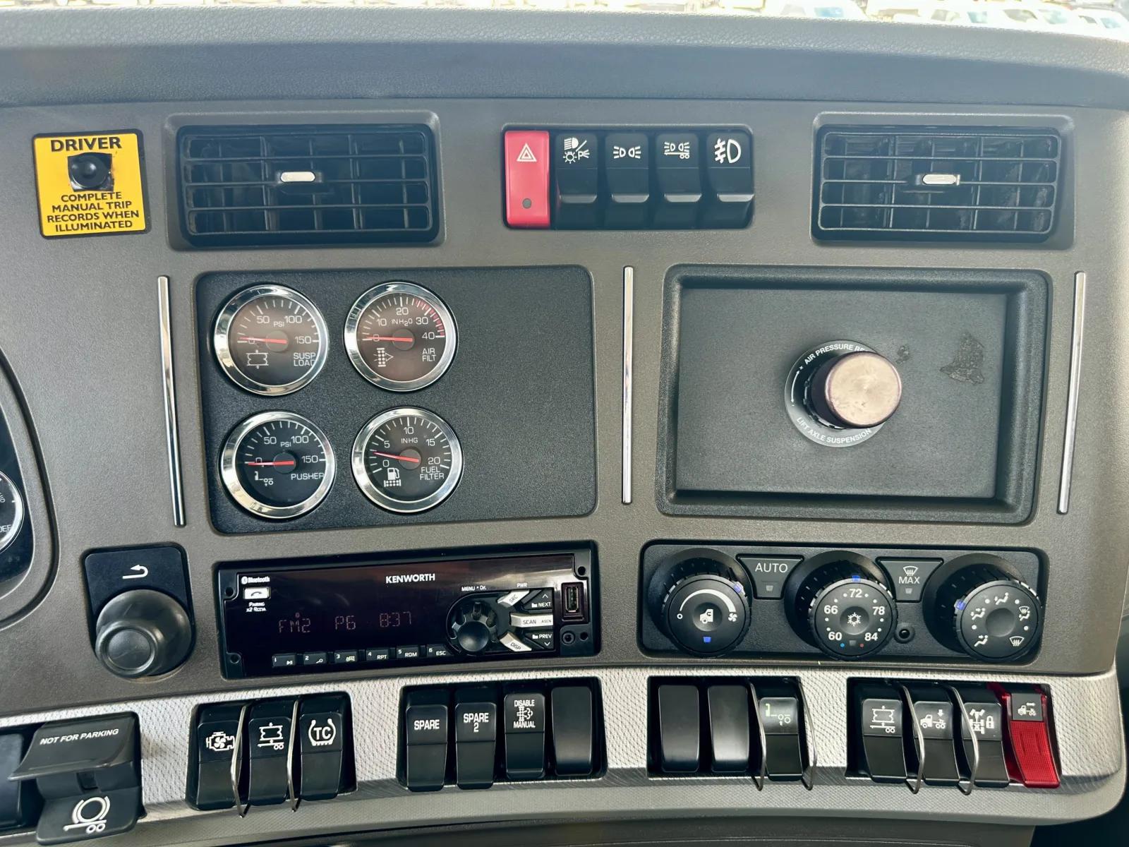 2019 Kenworth T880 in Hutchins, TX — photo 18