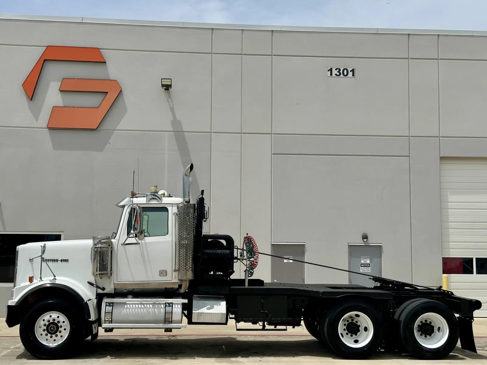 2007 Western Star 4900 in Hutchins, TX — photo 4