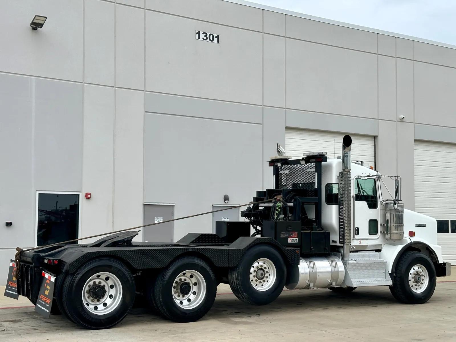 2016 Kenworth T800 in Hutchins, TX — photo 5