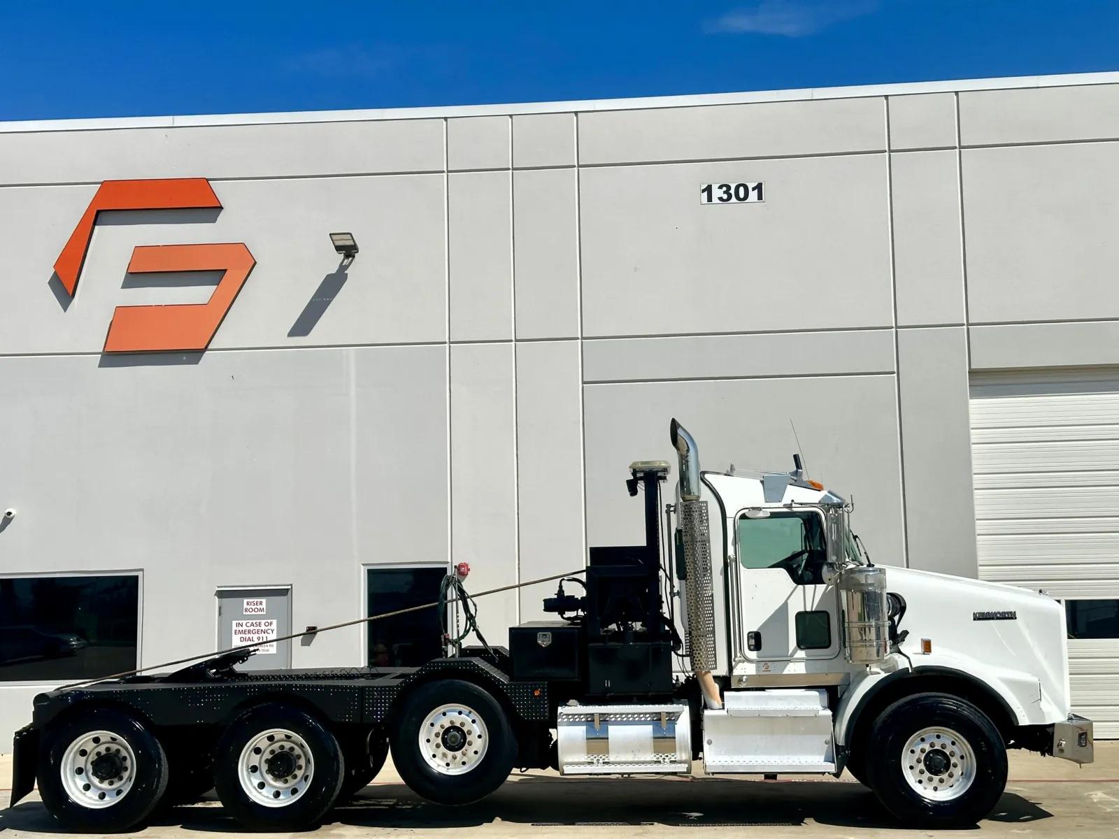2016 Kenworth T800 in Hutchins, TX — photo 3