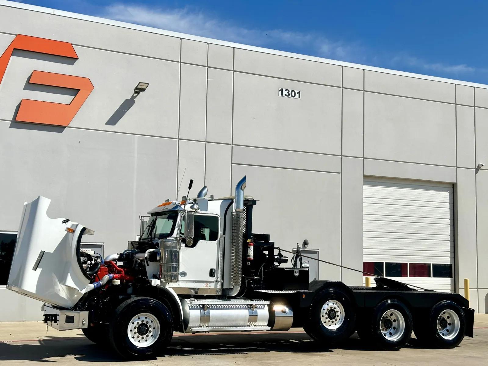 2016 Kenworth T800 in Hutchins, TX — photo 10