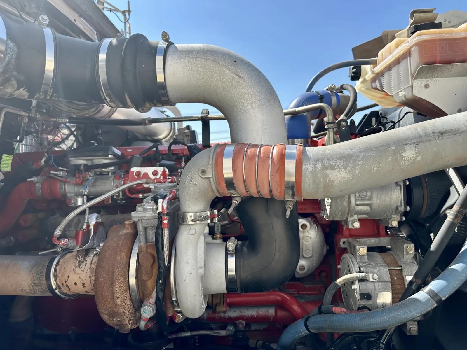 2016 Kenworth T800 in Hutchins, TX — photo 12